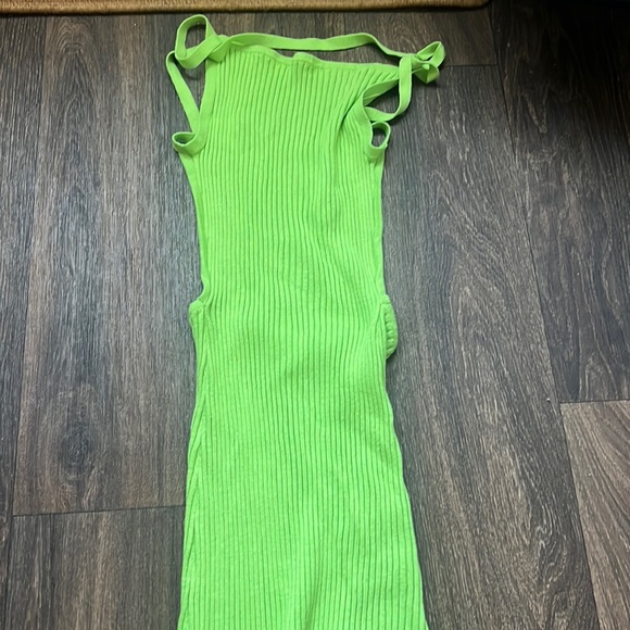 Isabelle Quinn Ashton MIDI Knit Dress - Picture 2 of 6